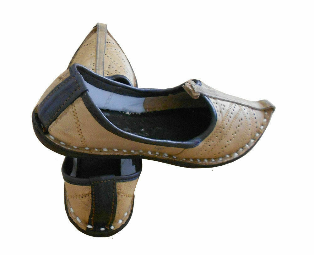 By Kalra Creations Men Shoes Traditional Jutties Indian Handmade Leather Camel Mojaries Flip Flops Flat US 7