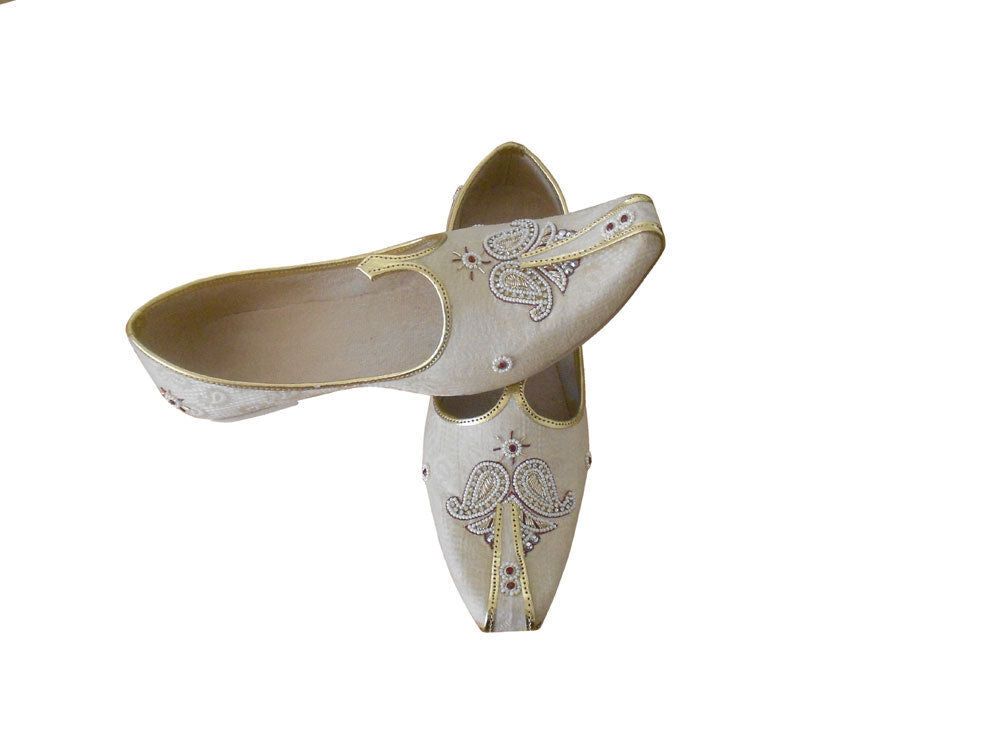 By Kalra Creations Men Shoes Wedding Designer Jutties Indian white Loafers Groom Mojaries Flip-Flops Flat US 6