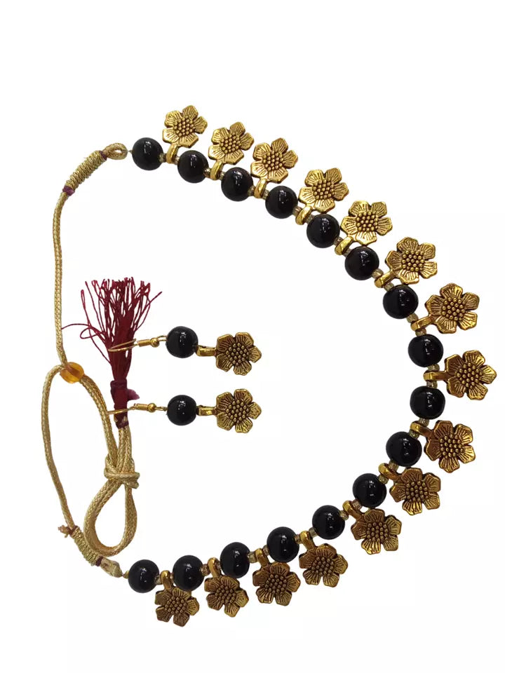 Women Jewellery Necklace Stylish Gold Plated Antique Wedding Girls Pendant Set By Kalra Creations