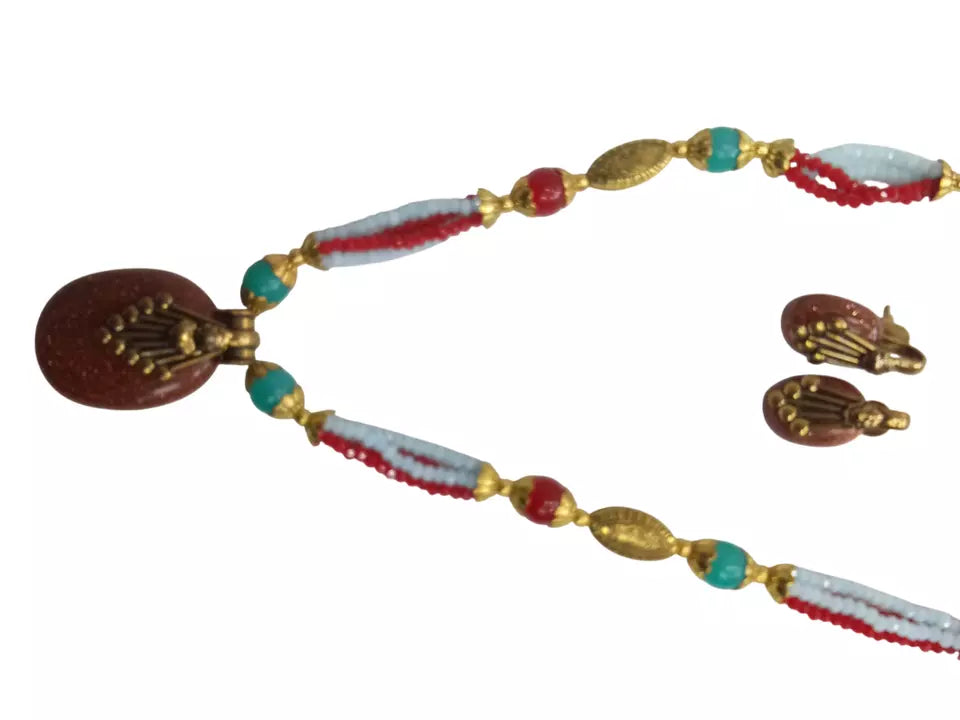 Beauty Pendant Necklace for Women & Girls Neck Chain Locket Fancy Stylish By Kalra Creations