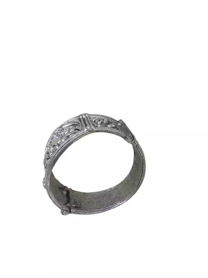 Women Brass Oxidised Side Openable Bracelet Bangles Brass Silver Tone By Kalra Creations