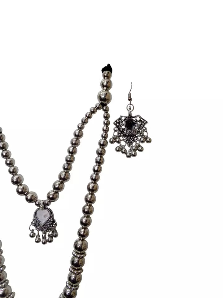 Women Silver Oxidised Necklace With Earrings Pendant Clip On Nose Pin Combo Set By Kalra Creations