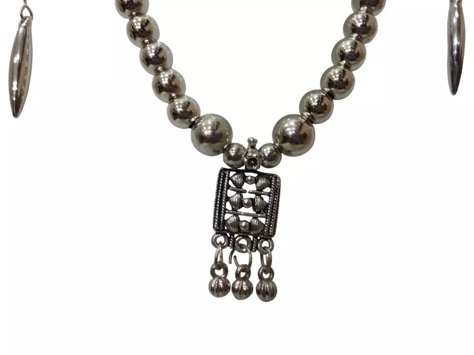 Women Silver Oxidised Necklace With Earrings Pendant Clip On Nose Pin Combo Set By Kalra Creations