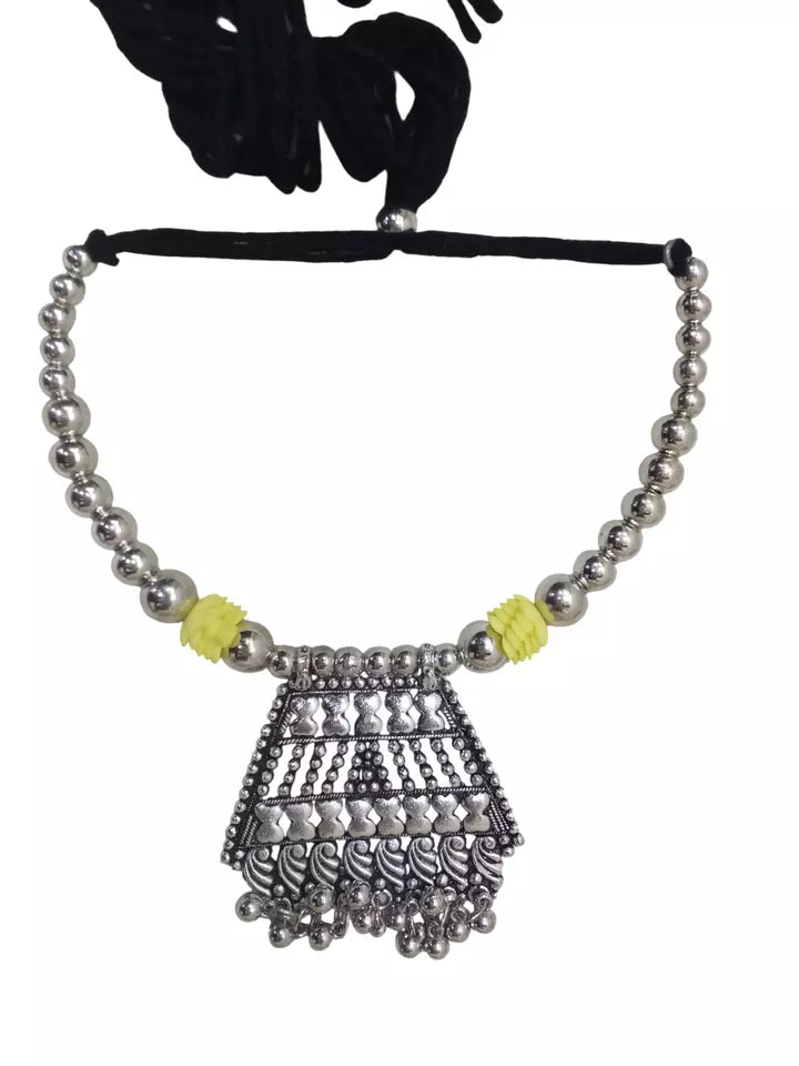 Women Silver Oxidised Necklace With Earrings Pendant Clip On Nose Pin Combo Set By Kalra Creations