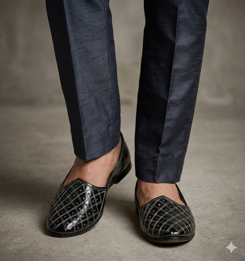 Black Leather Mojari Shoes for Men