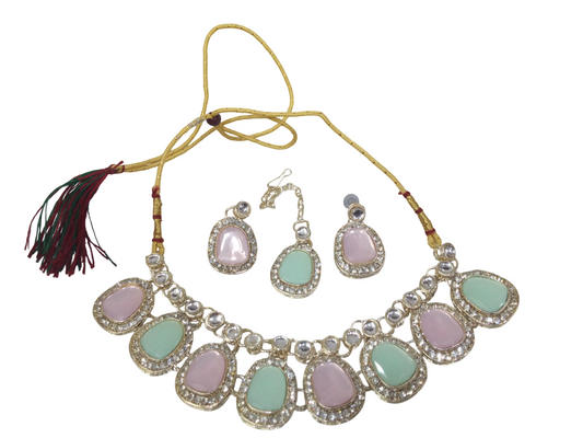 Gold Plated Women Wedding Jewellery Necklace Set Stylish Antique Girls Pendant