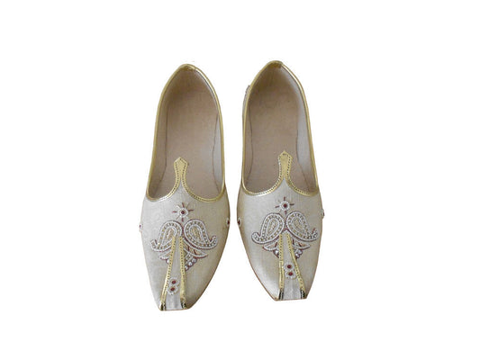 By Kalra Creations Men Shoes Wedding Designer Jutties Indian white Loafers Groom Mojaries Flip-Flops Flat US 6