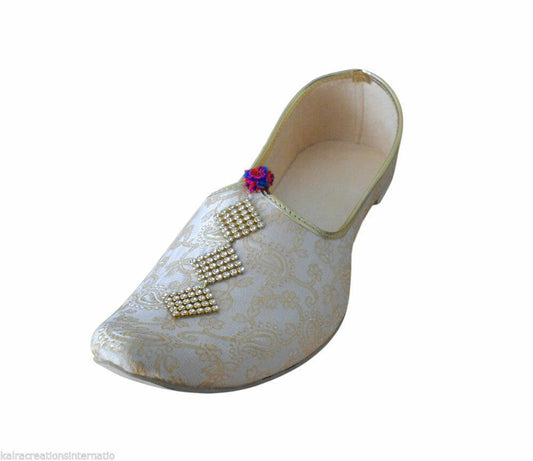 By Kalra Creations Men Shoes Handmade Jutties Punjabi Khussa Cream Mojaries Loafers & Slip On Flip-Flops Flat US 6/7