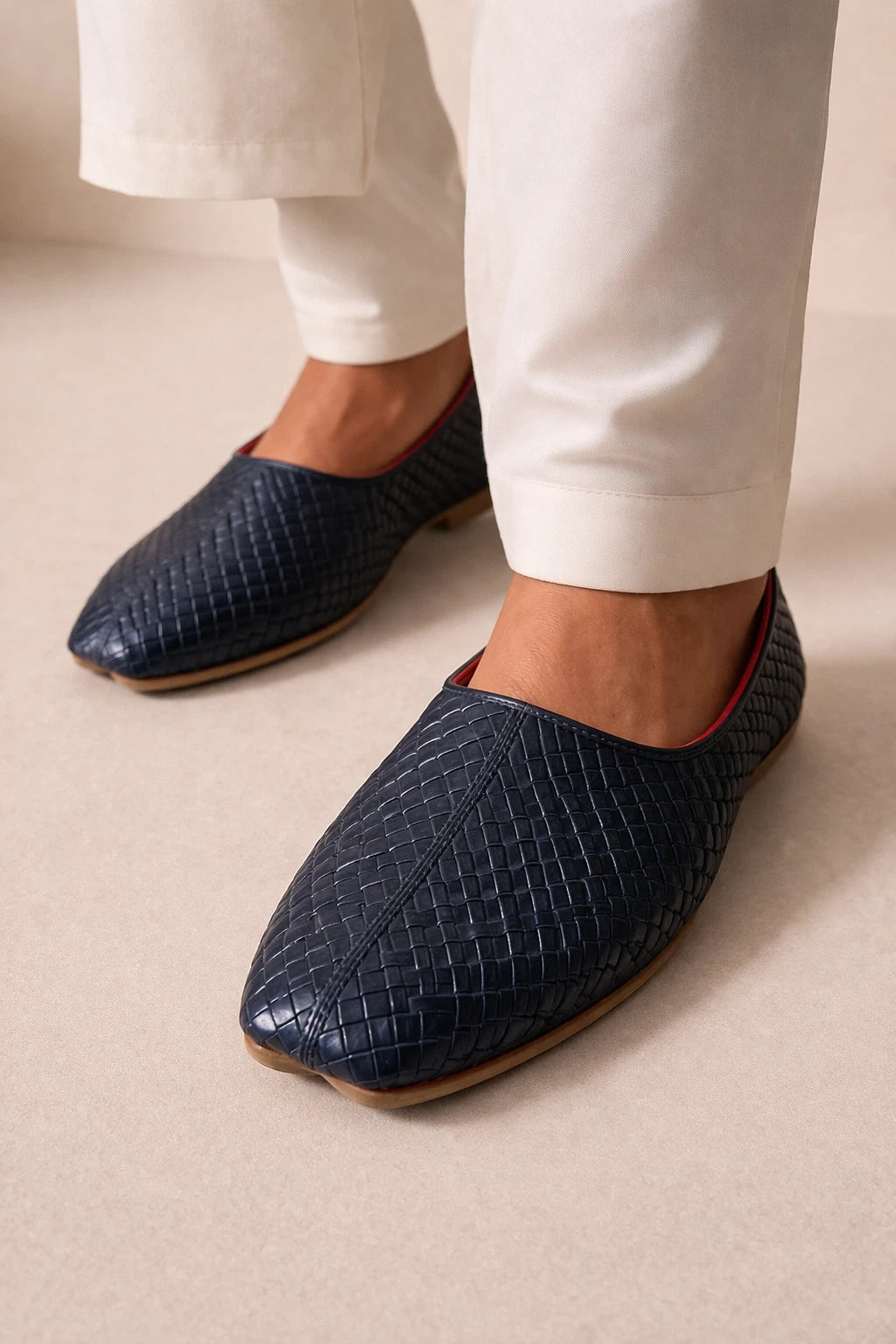Black Leather Jutti Men Shoes Handmade Mojari