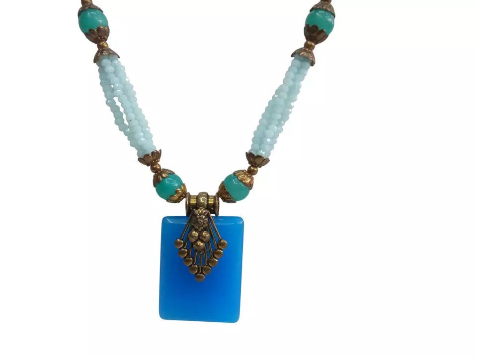 Beauty Pendant Necklace for Women & Girls Neck Chain Locket Fancy Stylish