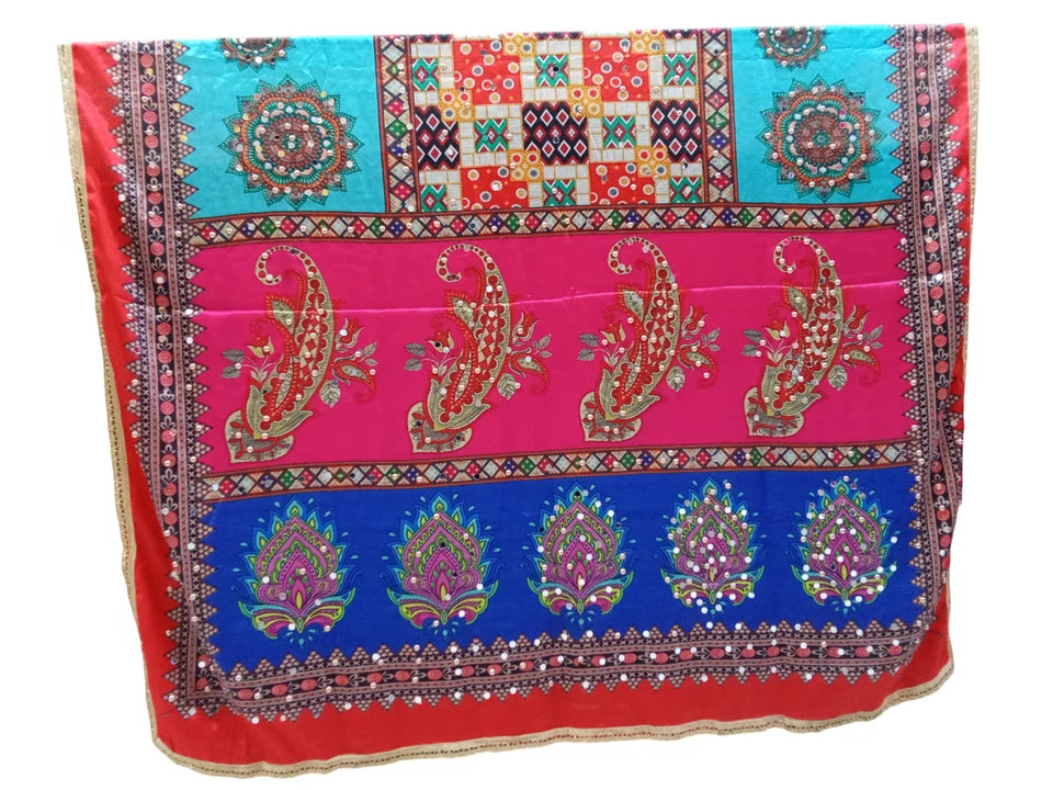 Pakistani Women Dupatta Handwork Perfect Weddings Festivals