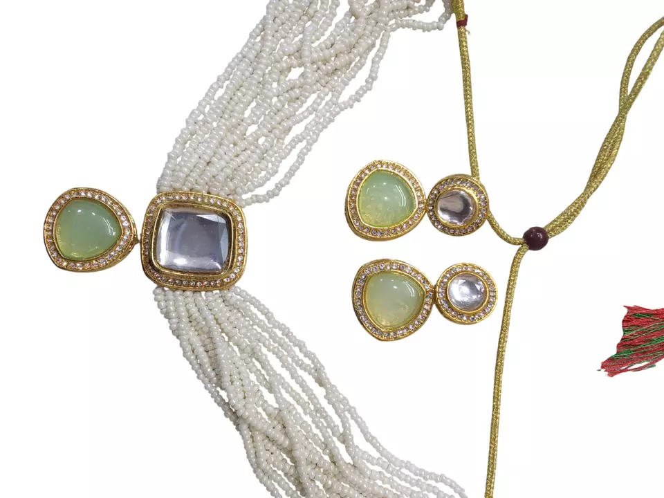 Gold Plated Women Wedding Jewellery Necklace Set Stylish Choker Girls Pendant