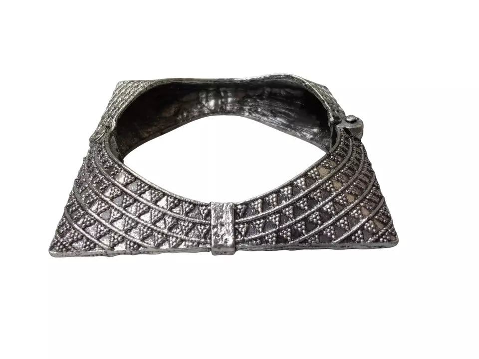 Women Indian Brass Side Openable Bracelet Oxidised Rajasthani Bangles Brass